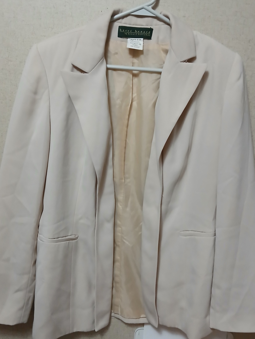 Harve Benard Soft Cream Open-Front Blazer
